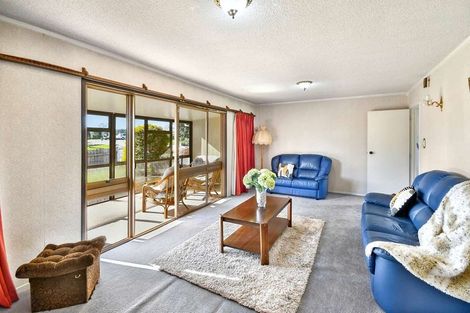 Photo of property in 93 Opaheke Road, Opaheke, Papakura, 2113