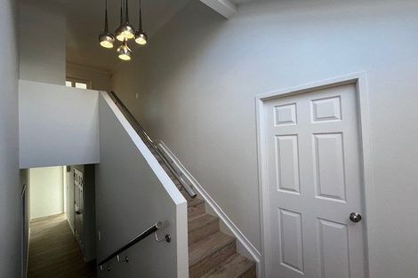 Photo of property in 2/170 Bucklands Beach Road, Bucklands Beach, Auckland, 2012