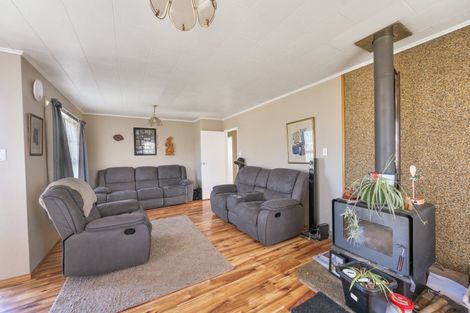 Photo of property in 66 Columbus Crescent, Flaxmere, Hastings, 4120