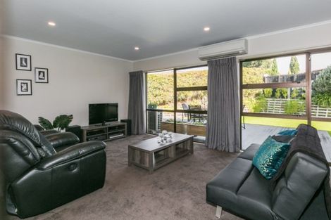 Photo of property in 82 Mchardy Street, Havelock North, 4130
