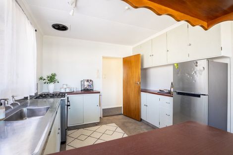 Photo of property in 13 Nelson Street, Waitara, 4320