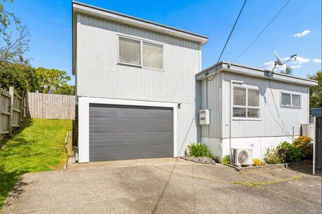 Photo of property in 52b Bay Street, Red Beach, 0932