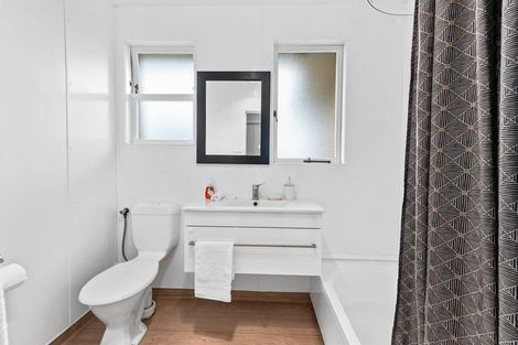 Photo of property in 20 Clyde Street, Utuhina, Rotorua, 3015