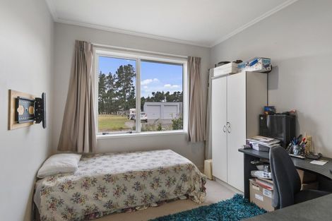 Photo of property in 20 Mcintoshs Road, Fernside, Rangiora, 7471