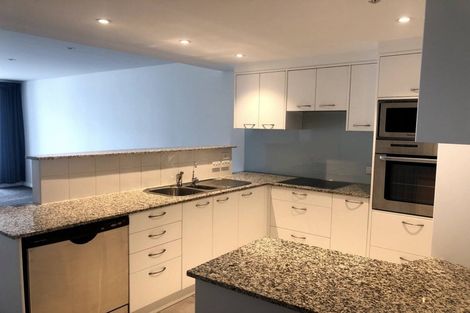 Photo of property in 2/8b Rugby Road, Birkenhead, Auckland, 0626