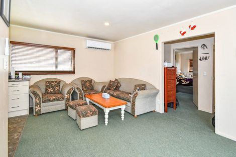 Photo of property in 12a Scott Road, Papakura, 2110