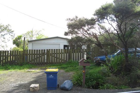 Photo of property in 69 Mcentee Road, Waitakere, Auckland, 0816