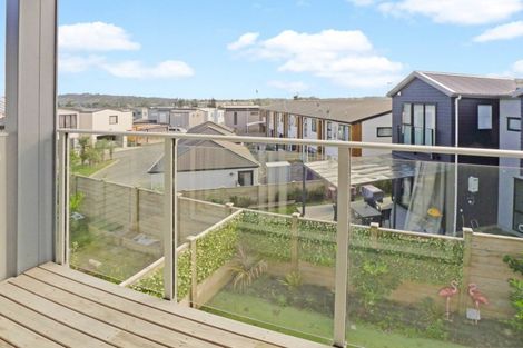 Photo of property in 5 Lockheed Street, Hobsonville, Auckland, 0618