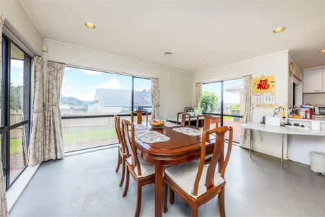 Photo of property in 10 Orangewood Drive, Northpark, Auckland, 2013
