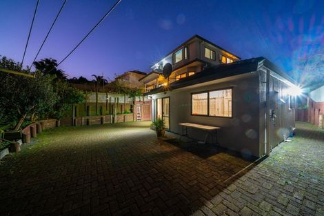 Photo of property in 39 Ribbonwood Crescent, Goodwood Heights, Auckland, 2105