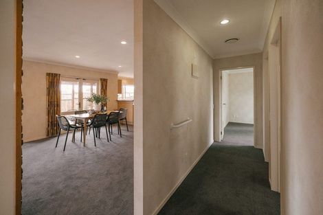 Photo of property in 39 Parnell Heights Drive, Kelvin Grove, Palmerston North, 4414