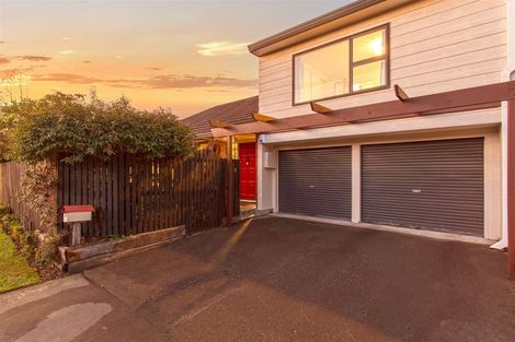 Photo of property in 1/124 Hamilton Avenue, Ilam, Christchurch, 8041