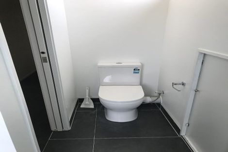 Photo of property in 1/19 Tree View Avenue, Glenfield, Auckland, 0629