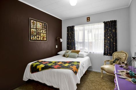 Photo of property in 237a South Road, Hawera, 4610