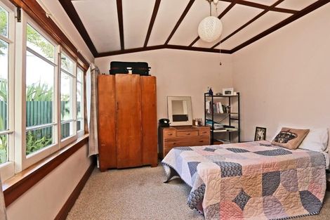 Photo of property in 2/707 Queen Street East, Parkvale, Hastings, 4122