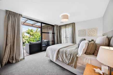 Photo of property in 24 Park Rise, Campbells Bay, Auckland, 0630