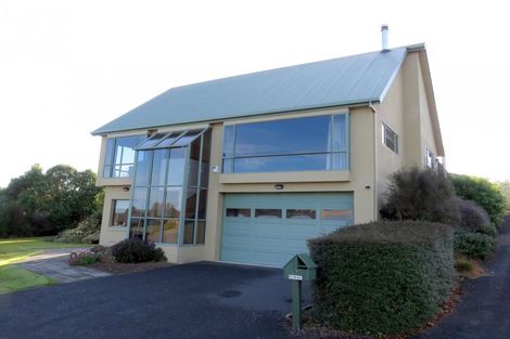 Photo of property in 12 Grove Avenue, Weston, Oamaru, 9401