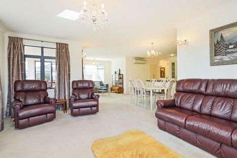 Photo of property in 5 Mana Place, Poraiti, Napier, 4112