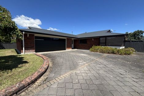 Photo of property in 11 Hanmer Place, Highbury, Palmerston North, 4412