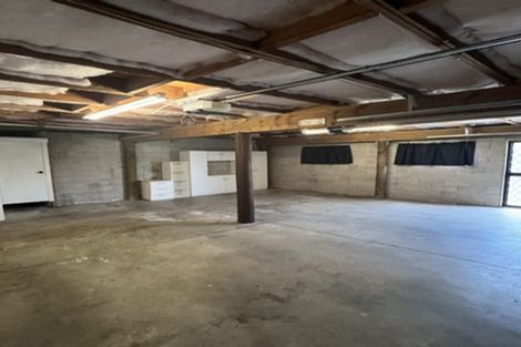 Photo of property in 28 Goodwood Drive, Goodwood Heights, Auckland, 2105