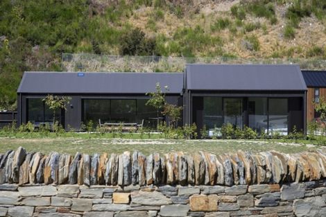 Photo of property in 34 Flynn Lane, Arrowtown, 9302