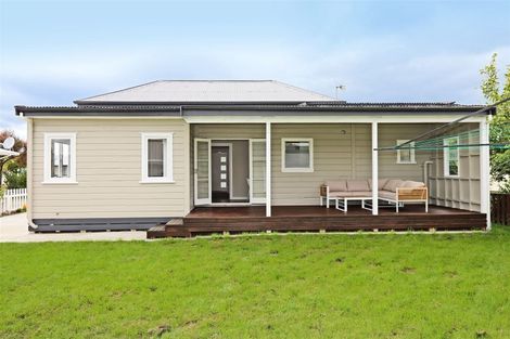 Photo of property in 202 Grays Road, Saint Leonards, Hastings, 4120