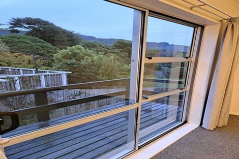 Photo of property in 30 The Drive, Tawa, Wellington, 5028