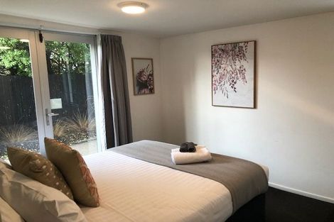 Photo of property in 4/6 Defoe Place, Waltham, Christchurch, 8023