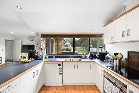 Photo of property in 23 Diomede Glade, Flagstaff, Hamilton, 3210