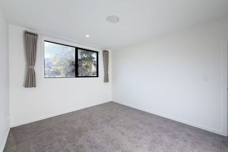 Photo of property in 13a King Richard Place, Browns Bay, Auckland, 0630