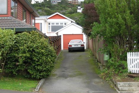 Photo of property in 70 Beauchamp Street, Karori, Wellington, 6012