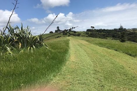 Photo of property in 642 Matapouri Road, Matapouri, Whangarei, 0173