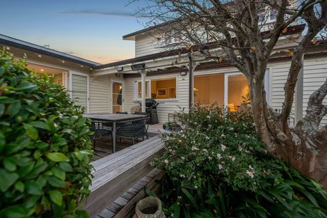 Photo of property in 13 Cameron Street, Takapuna, Auckland, 0622