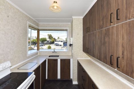 Photo of property in 5 Westcott Street, Dallington, Christchurch, 8061