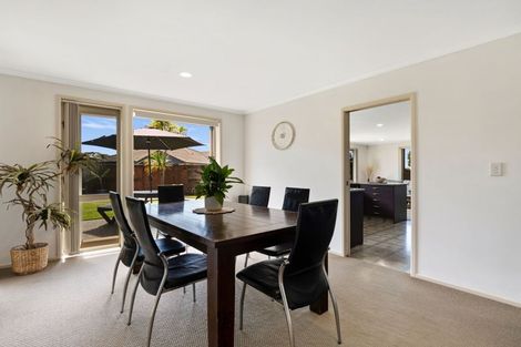 Photo of property in 14 Carrington Drive, Papamoa Beach, Papamoa, 3118