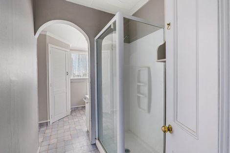 Photo of property in 39 Celia Street, Stratford, 4332