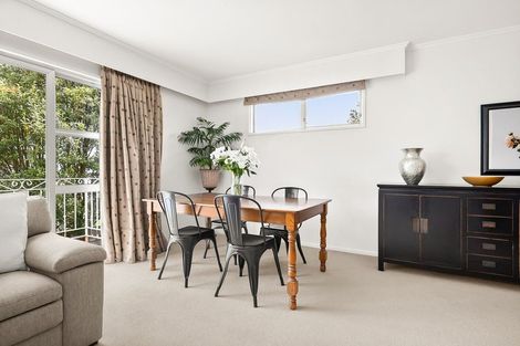 Photo of property in 52b Queens Grove, Hutt Central, Lower Hutt, 5010