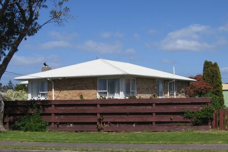 Photo of property in 38 Crane Street, Mount Maunganui, 3116