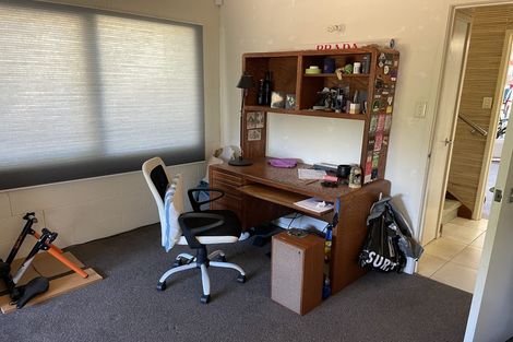 Photo of property in 27 Reynolds Place, Torbay, Auckland, 0630