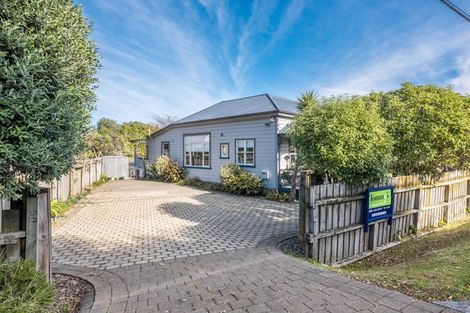 Photo of property in 192 Raumati Road, Raumati Beach, Paraparaumu, 5032
