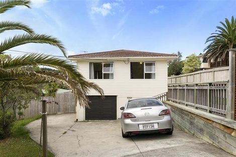 Photo of property in 17 Radiata Lane, Chatswood, Auckland, 0626