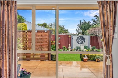Photo of property in 10 Ropley Street, Amberley, 7410