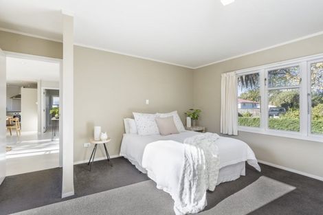 Photo of property in 19 Roby Street, Te Atatu Peninsula, Auckland, 0610