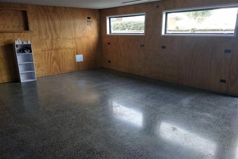 Photo of property in 82d Brooklands Road, Brooklands, New Plymouth, 4310