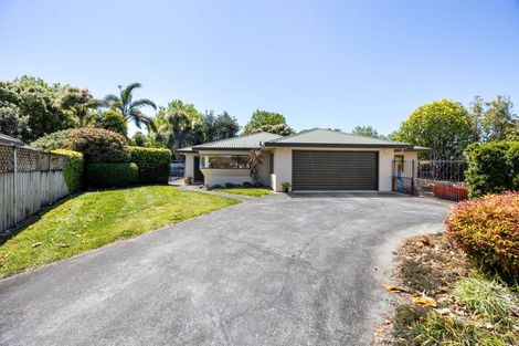 Photo of property in 28 Bouverie Crescent, Flagstaff, Hamilton, 3210