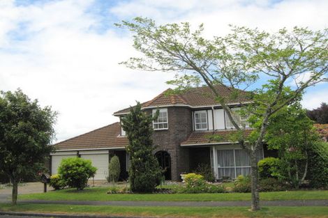 Photo of property in 155 Walter Strevens Drive, Conifer Grove, Takanini, 2112