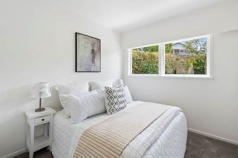 Photo of property in 20 Woodcote Drive, Glenfield, Auckland, 0629