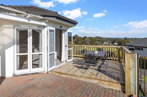 Photo of property in 10a Mackay Drive, Greenhithe, Auckland, 0632