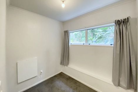Photo of property in 27 Malters Place, Browns Bay, Auckland, 0630