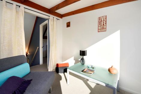 Photo of property in 5 Kaimiko Place, Okiwi Bay, 7193